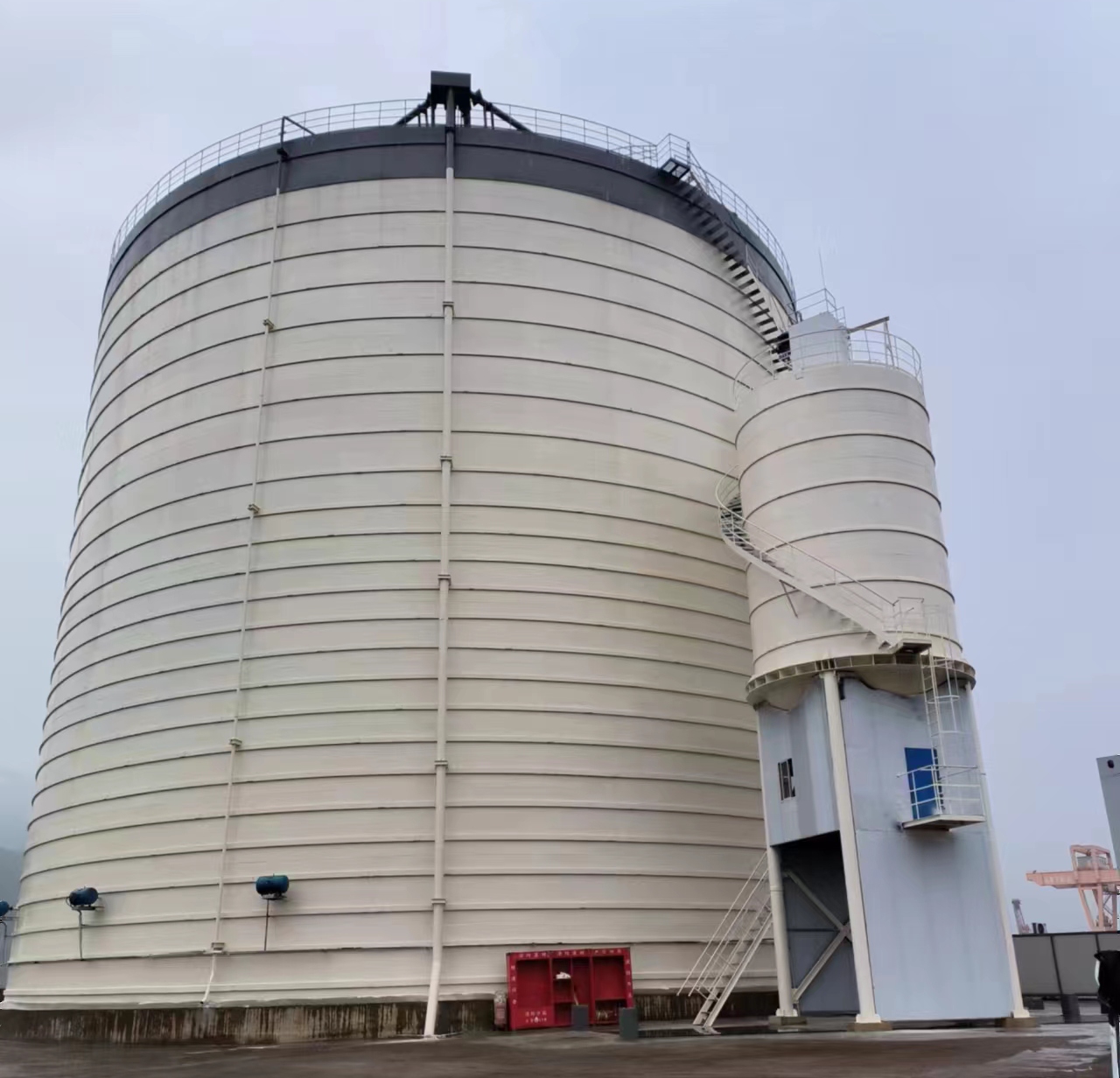 峨边10万吨水泥钢板库